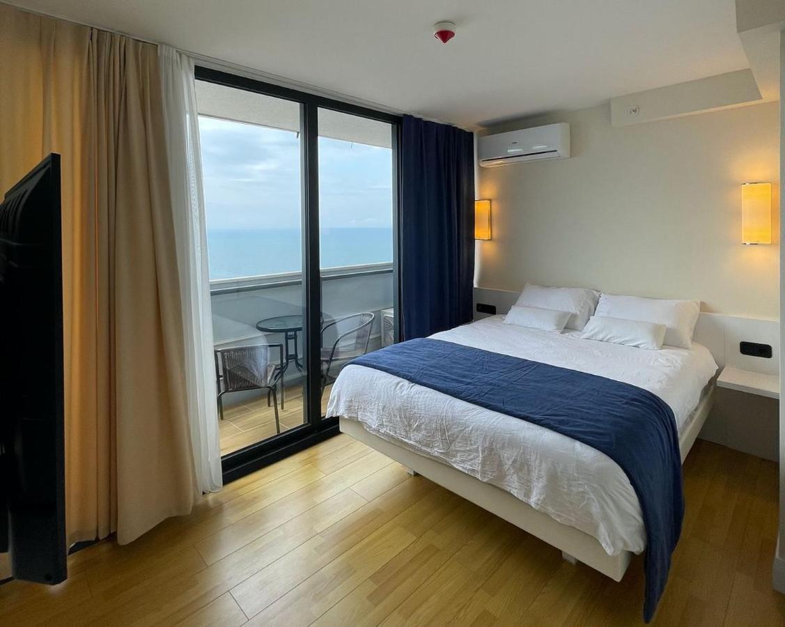 Luxury Sea View Orbi City Batumi Ngoại thất bức ảnh