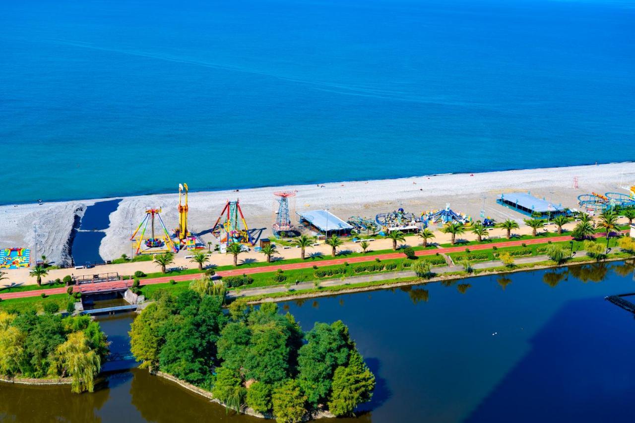 Luxury Sea View Orbi City Batumi Ngoại thất bức ảnh